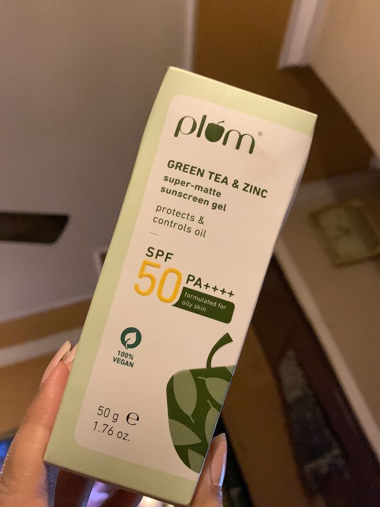 Plum Green Tea &amp; Zinc Sunscreen