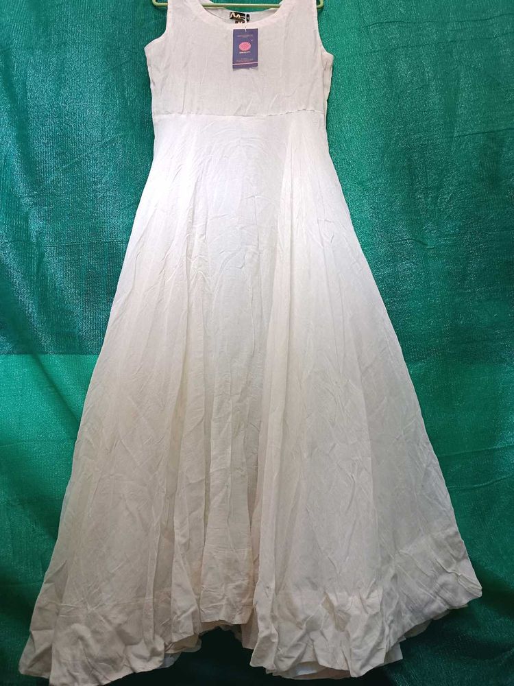 beautiful 😍Anarkali Gown