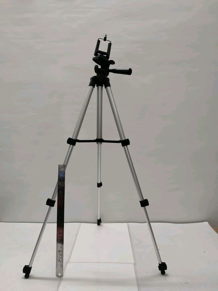 Adjustable Tripod Stand Holder