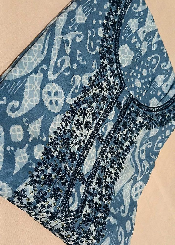 Pretty Printed Suit Material For Women 🩶✨️