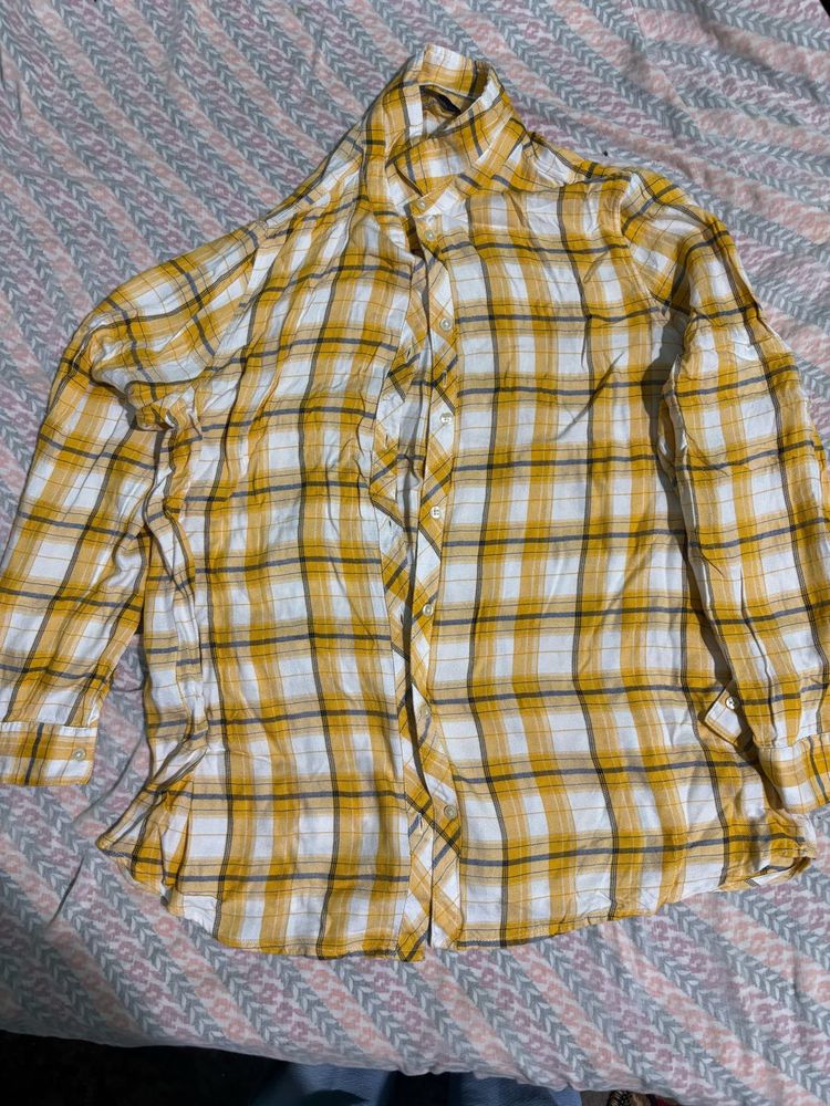 Plaid Flannel Shirt 💛