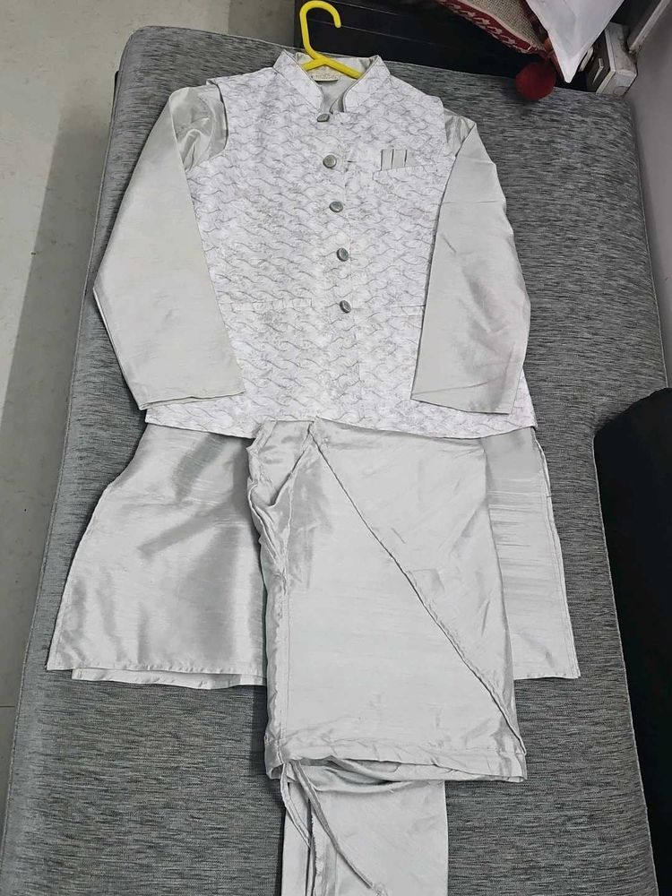 Elegant Boys' Ethnic Wear Set