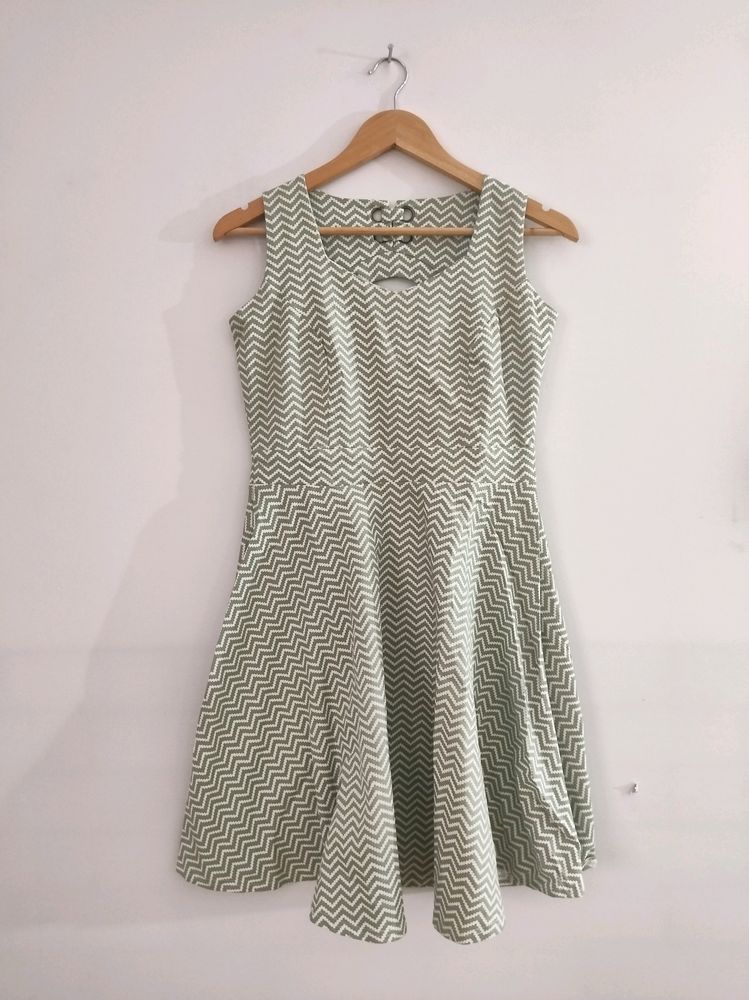 Women&#39;s Fluorescent 💚 Dress