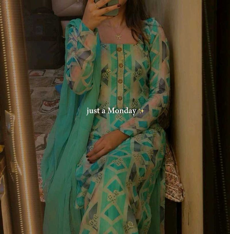 Elegant Kurta Set
