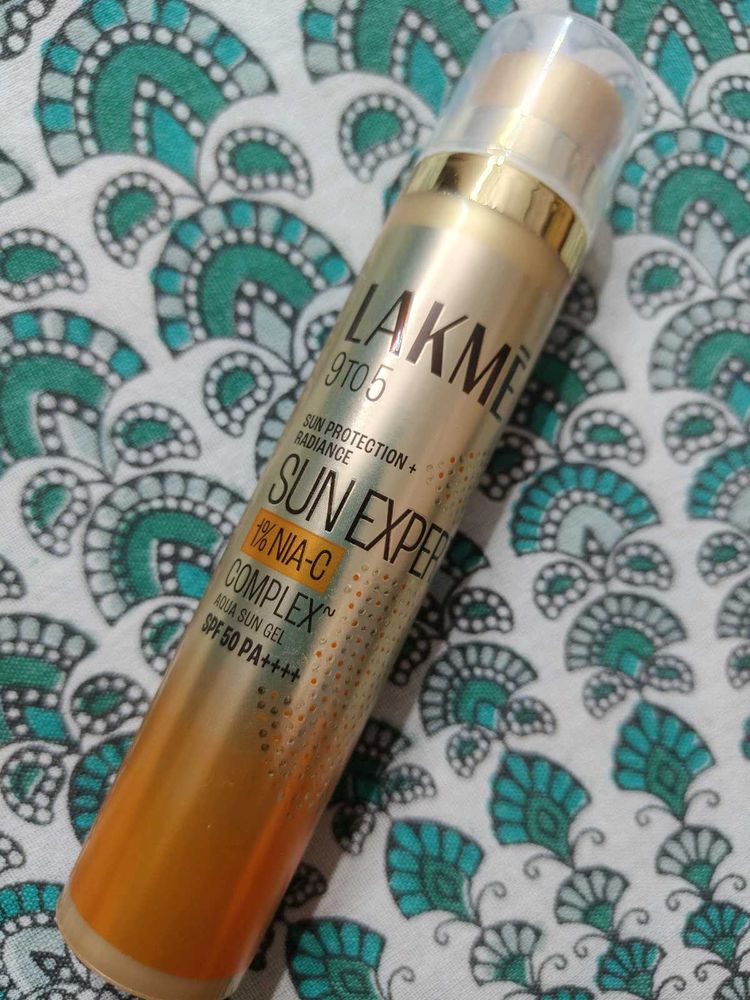Lakme Sun Expert