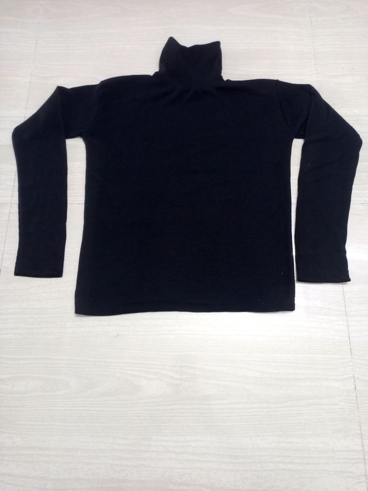 Fitted Nack Beautiful Girls Tshirt