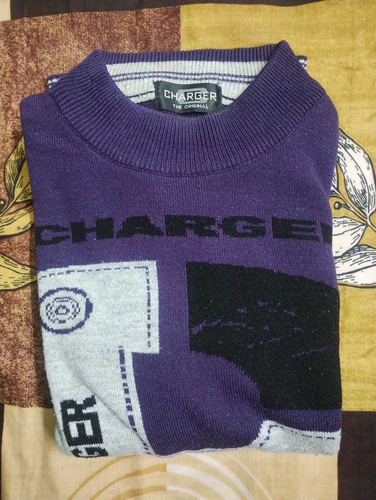 Men Round Neck Sweater