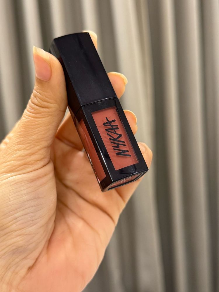 NYKAA Matte to Last Liquid Lipstick - Janhvi