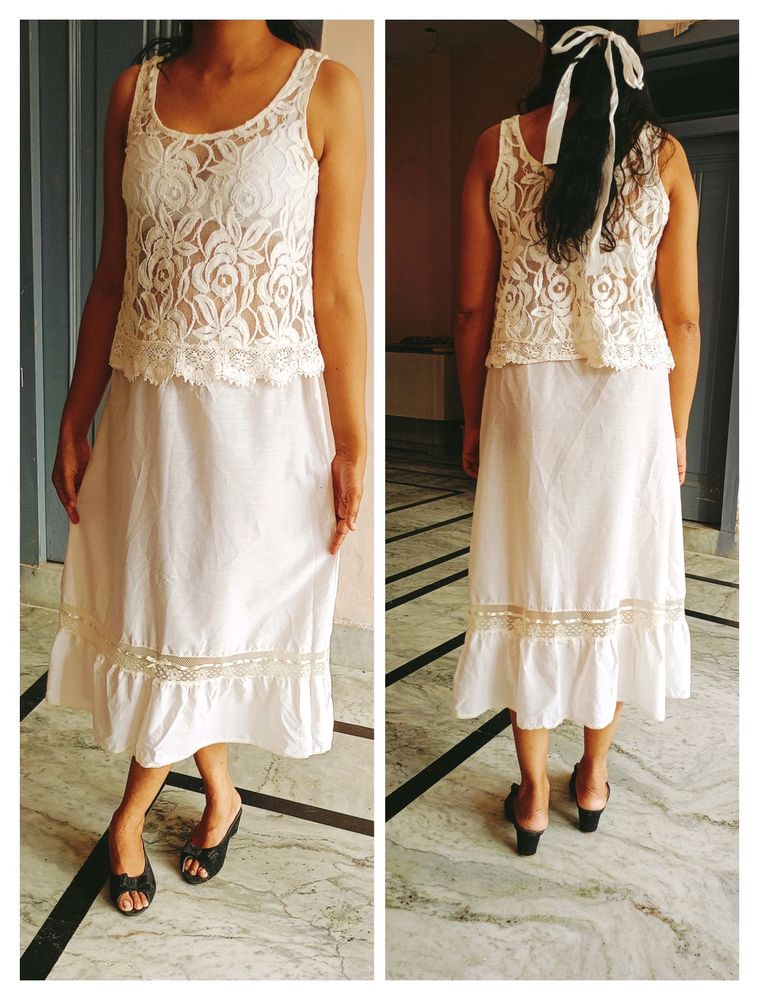 Beutiful Sliveless Lace Top