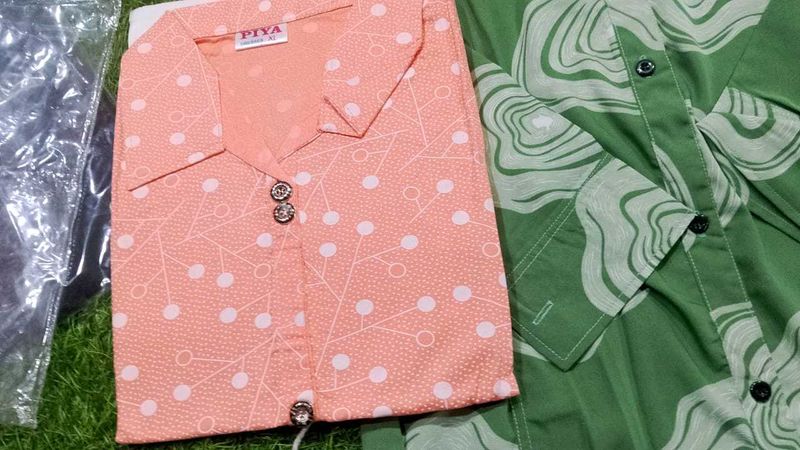 Printed Women&#39;s shirt