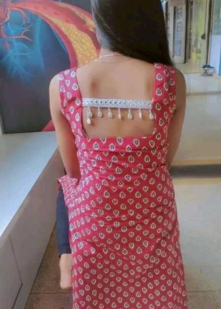 Women's Cotton Printed Straight Sleeveless Kurta