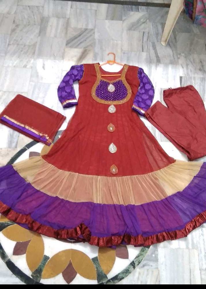 Gown Set