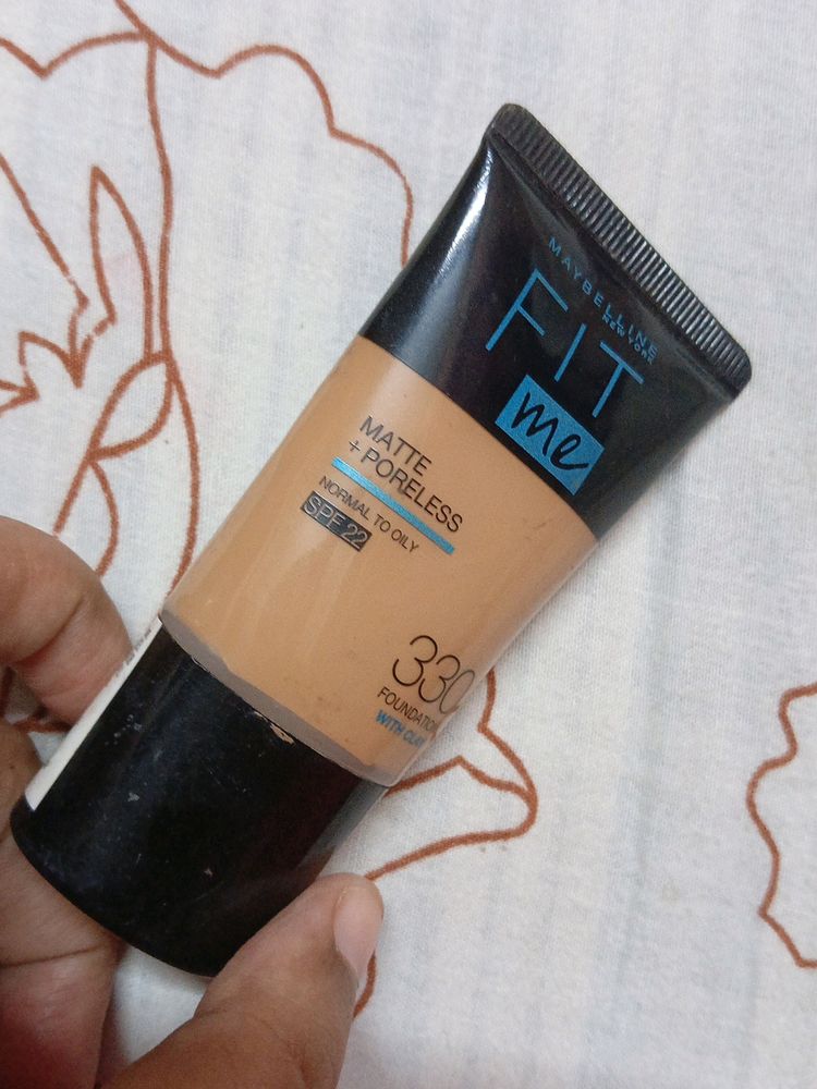 Maybelline Fit Me Foundation Shade 330.