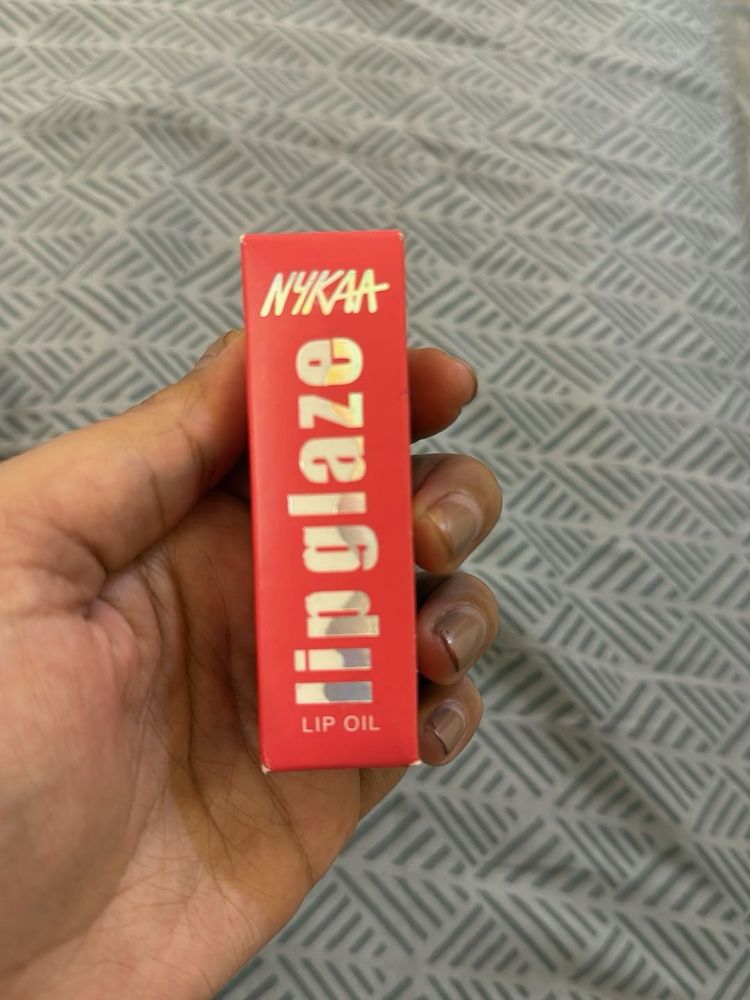 Nykaa Lip Glaze