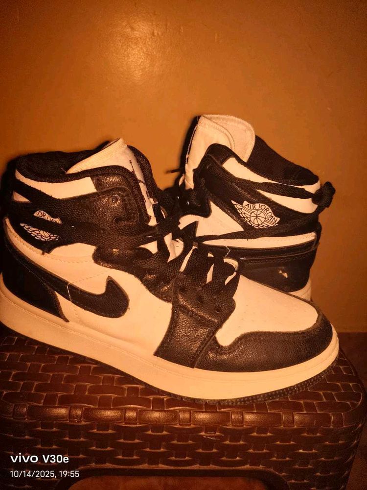 Air Jordan 1 High