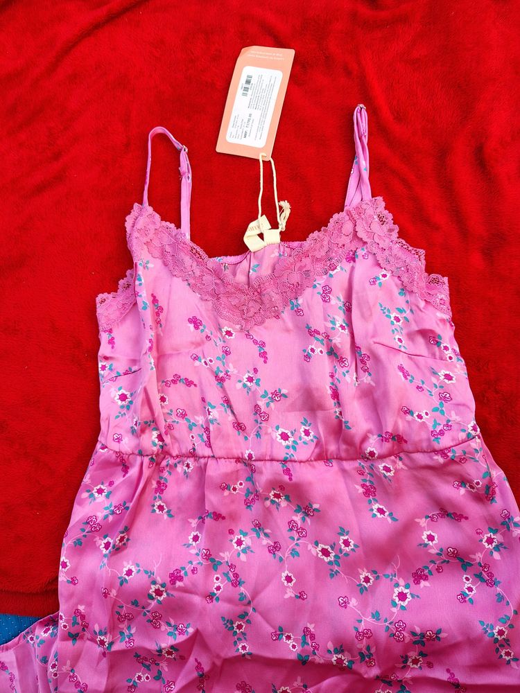 Pretty 💖Night Dress 👗
