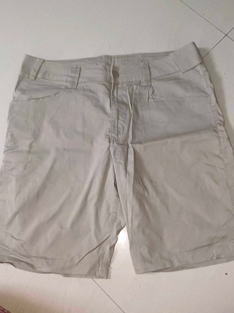 Men's Beige Shorts