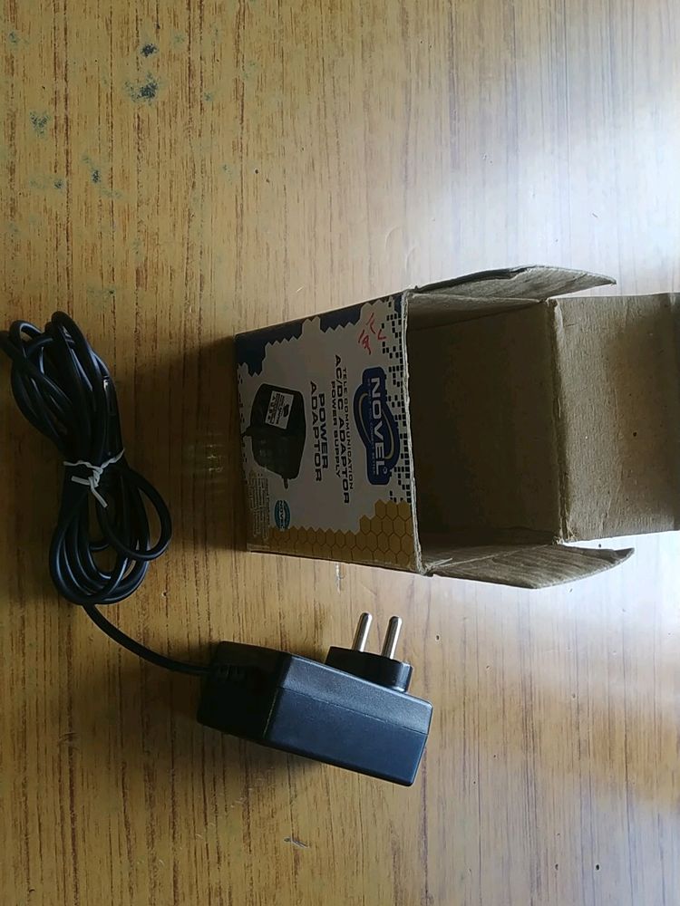 Novel 12V AC/DC Power Adapter