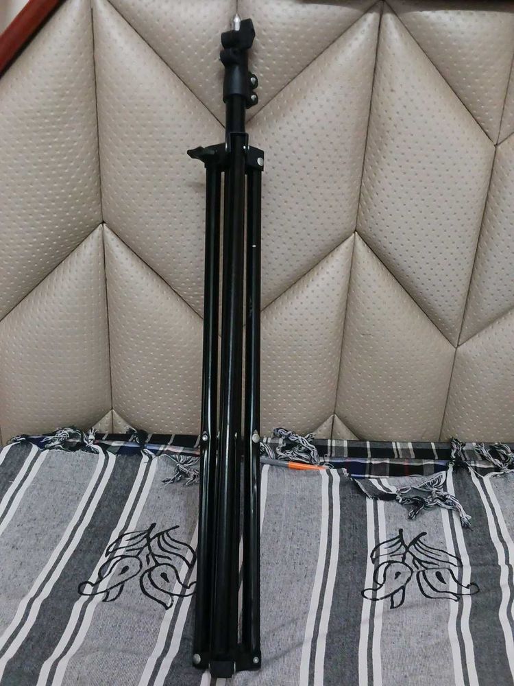 Tripod 8 Feet Adjustable