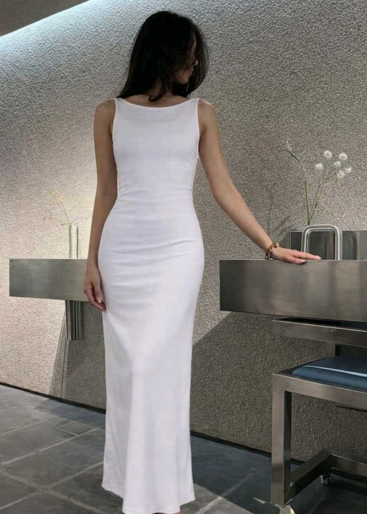 Elegant Dress🤍