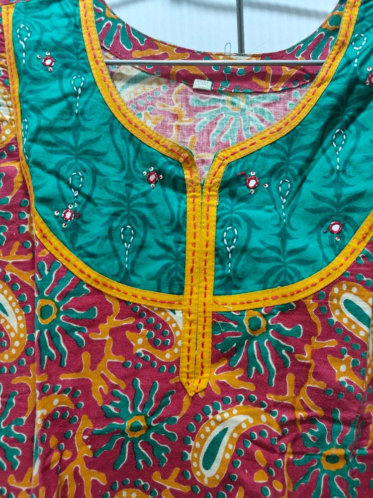 Short Sleeve Kurti With Pants