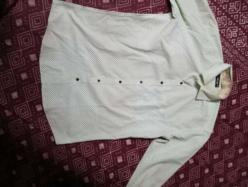 men&#39;s shirt