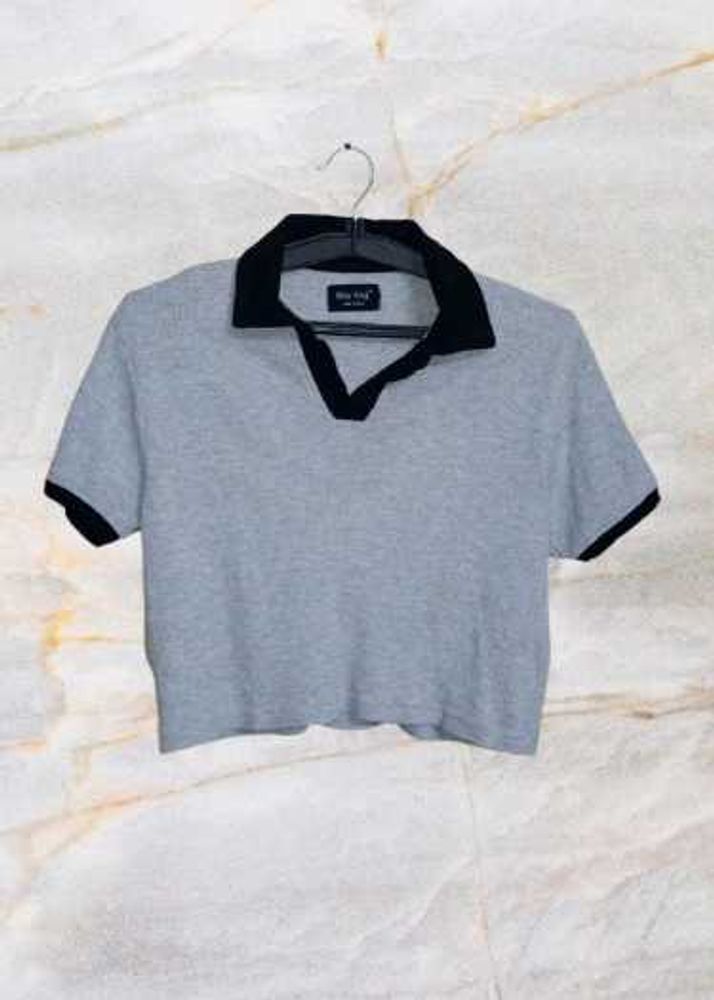 Grey Half Sleeve Crop Top With Collar