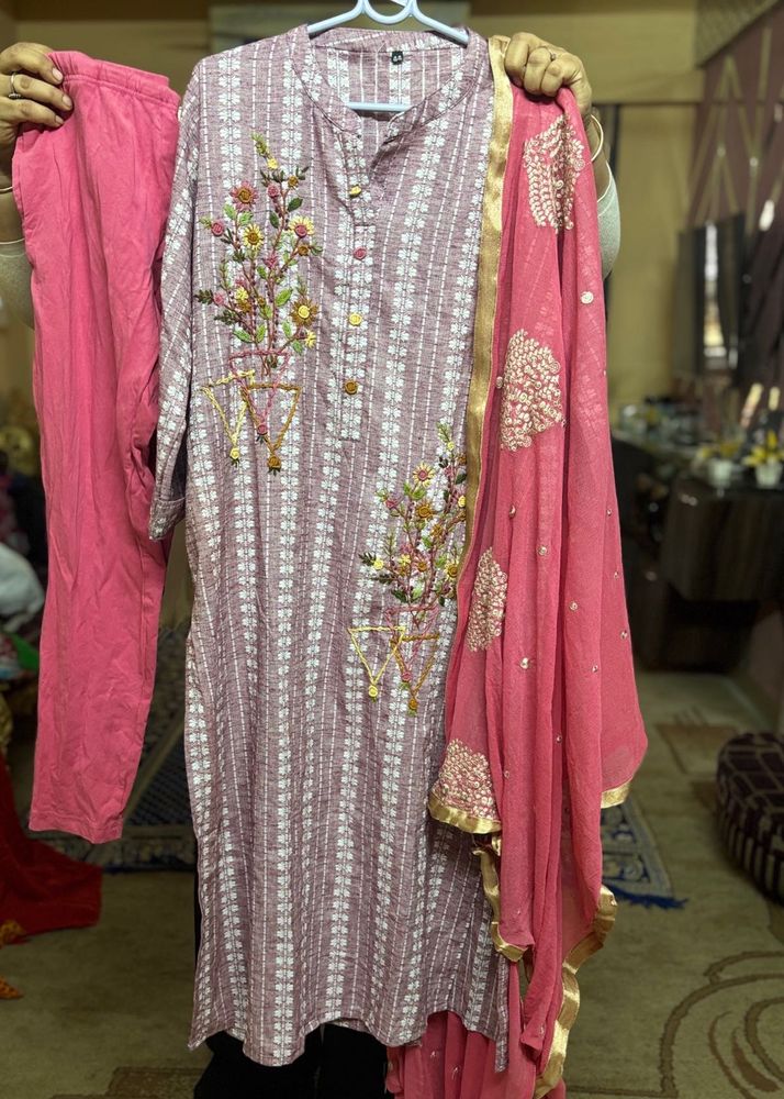 Calcutta Embroidery Kurta,Dupatta &amp; Go Colors Pant