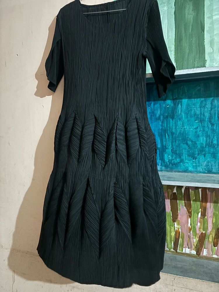 Designer Platted Style Dress Unused