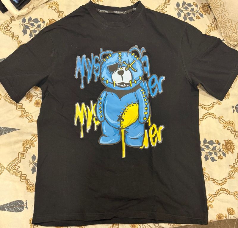 Mystery Bear Graphic Tee