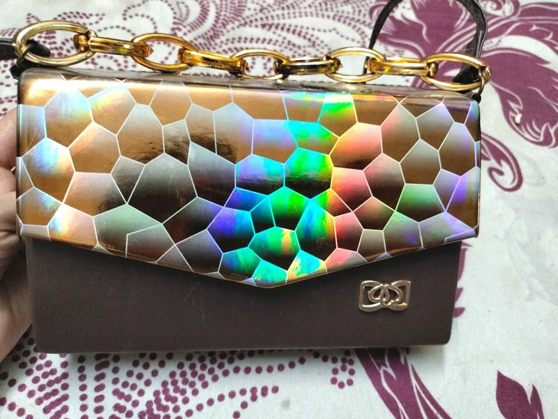 Stylish And Luxurious Purse