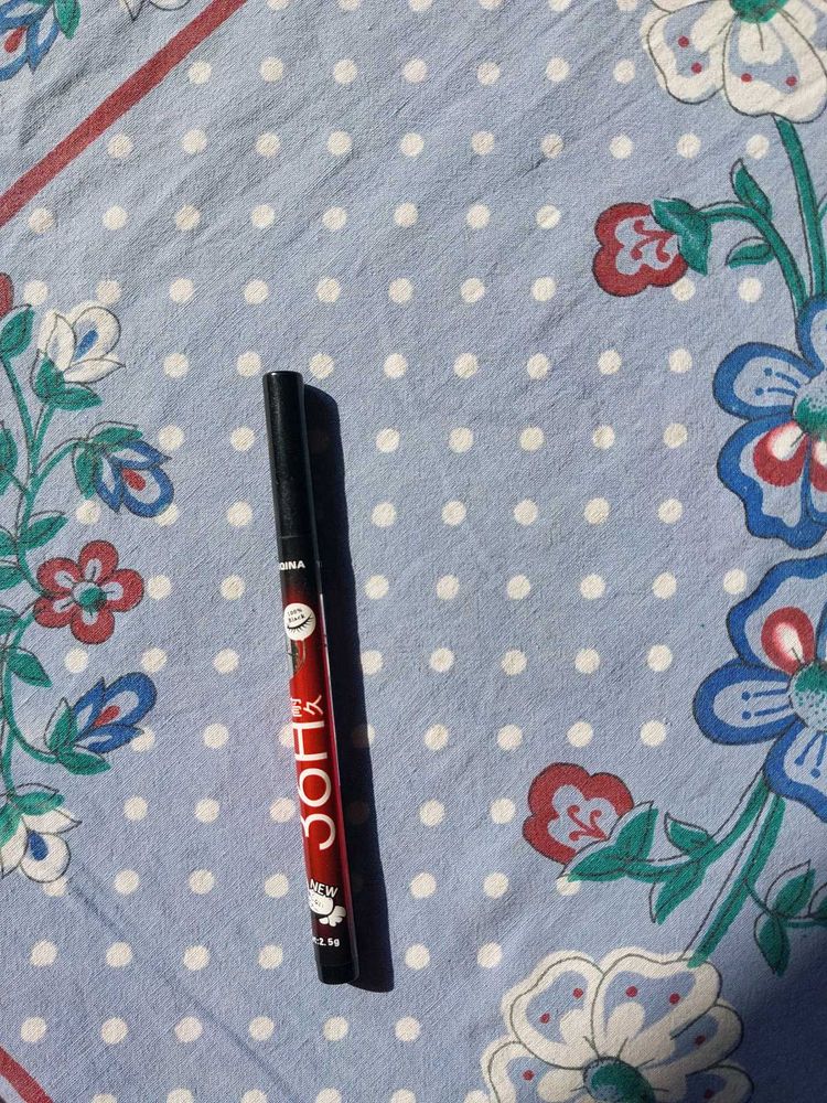 SOHO pencil Eyeliner Pen New With Tag