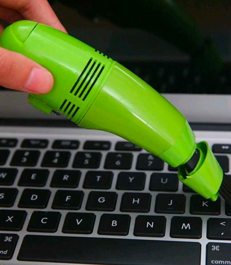 Mini Keyboard Vacuum Cleaner