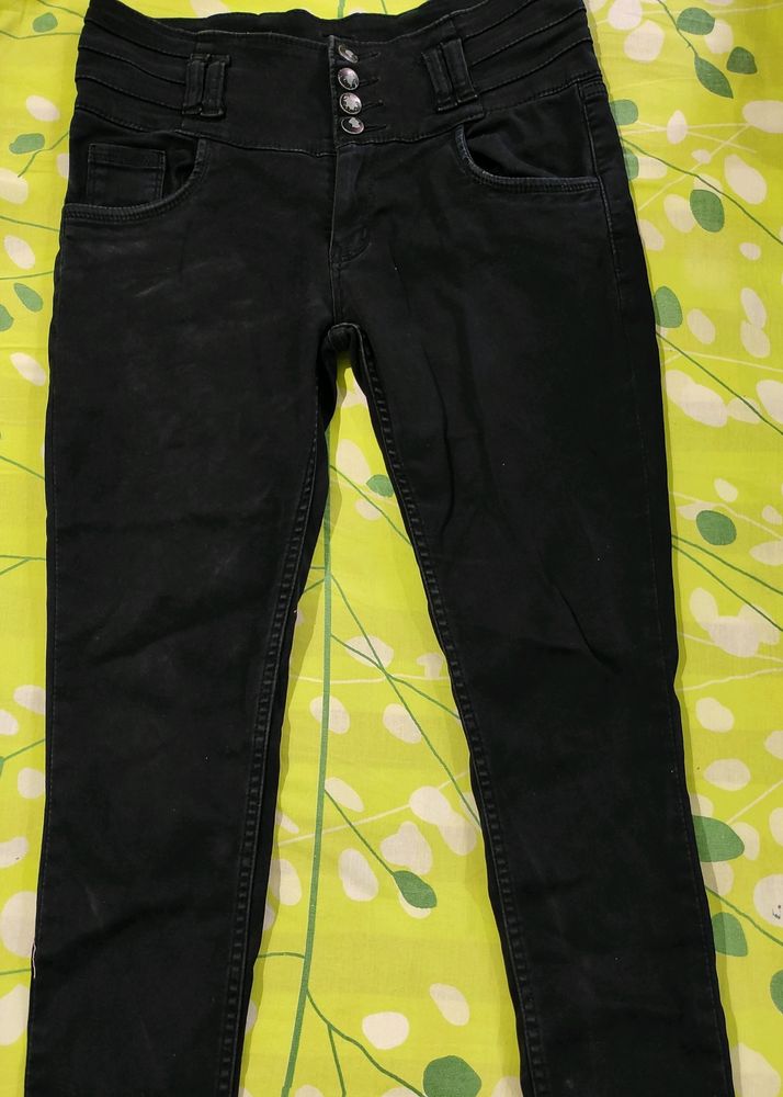 Black Cotton High Waist Jeans For Women in Size 30
