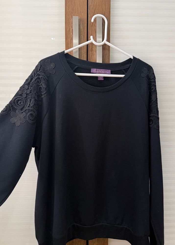 Elegant Black Lace Sleeve Sweatshirt  XL