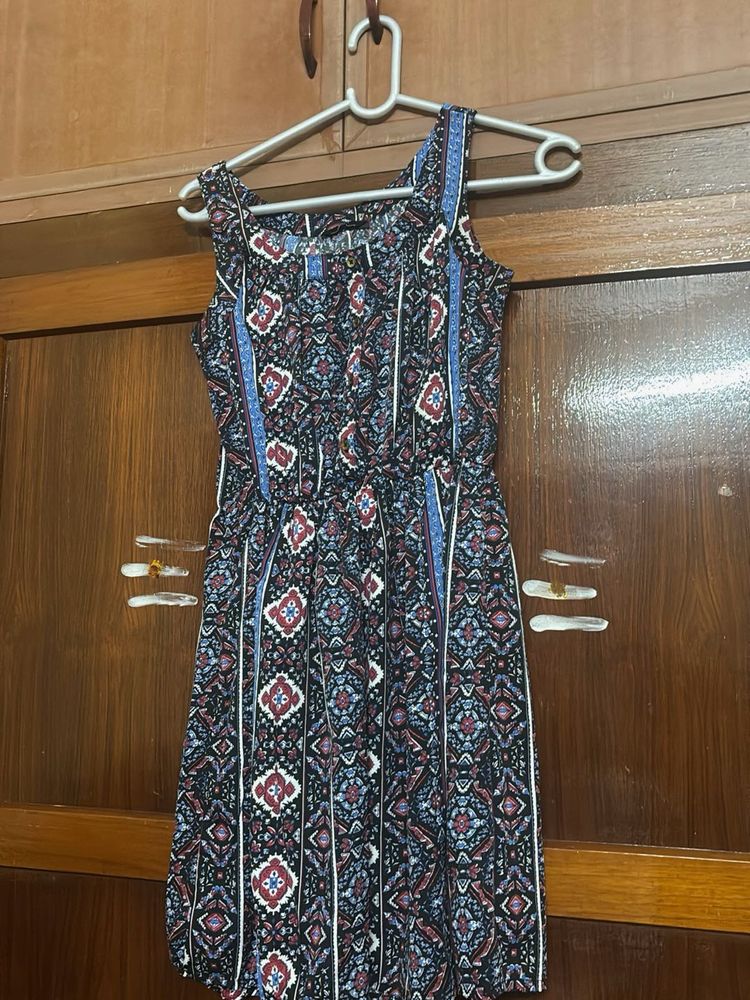 Patterned Sleeveless Dress