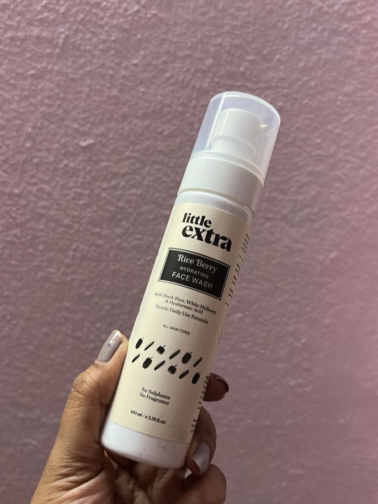 Little Extra Rice Berry Face Wash