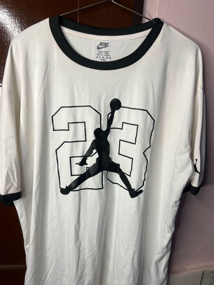 Nike Jordan T-shirt
