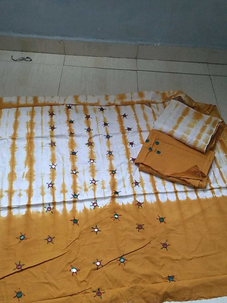 Tie-Dye Mirror Work Kurta Set