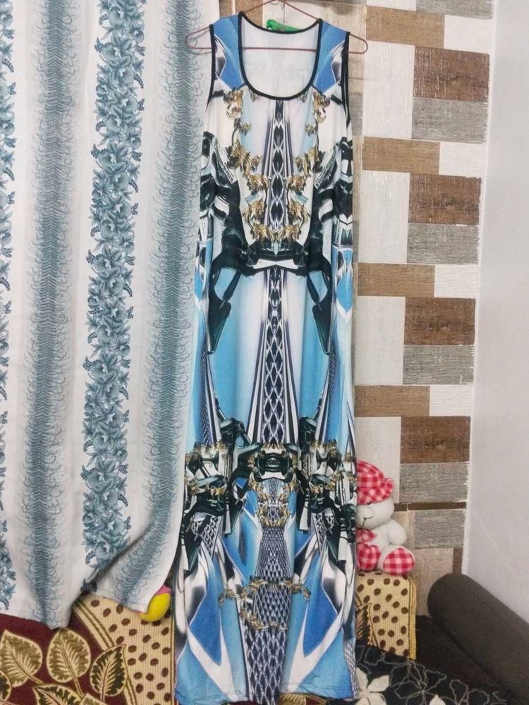 Blue &amp; White Graphic Maxi Dress
