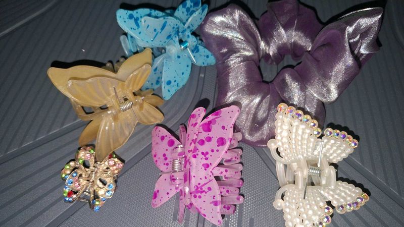 Hair Clip &amp; Scrunchie Set
