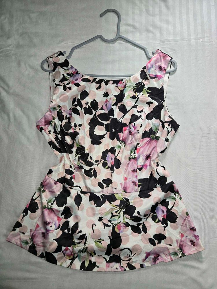 Floral Sleeveless Top bust 34/36