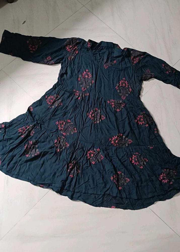 Elegant Floral Print Kurta