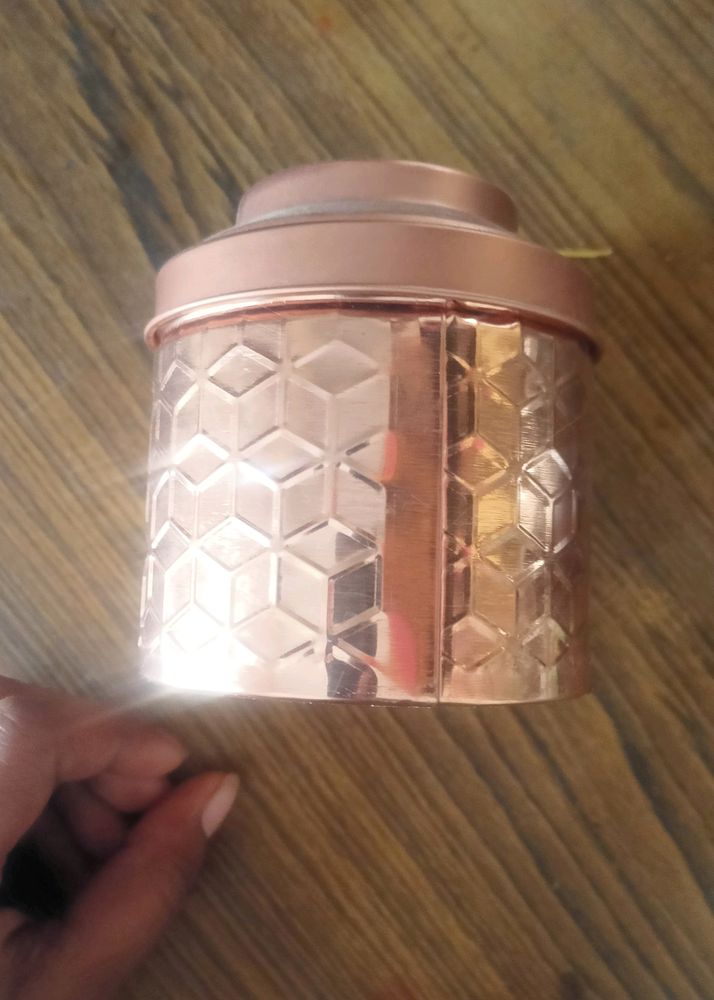 Container