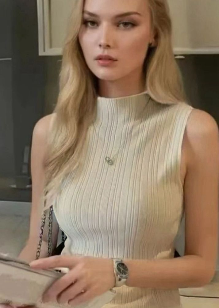 WITH TAG Sleeveless Top