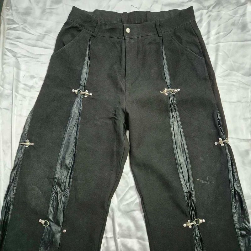 Edgy Black Pants with Buckle Details baggy