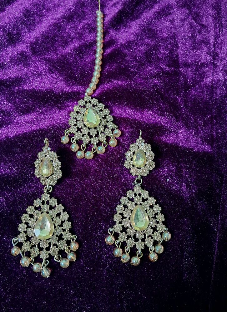 ₹200 For Two Set Of Earrings