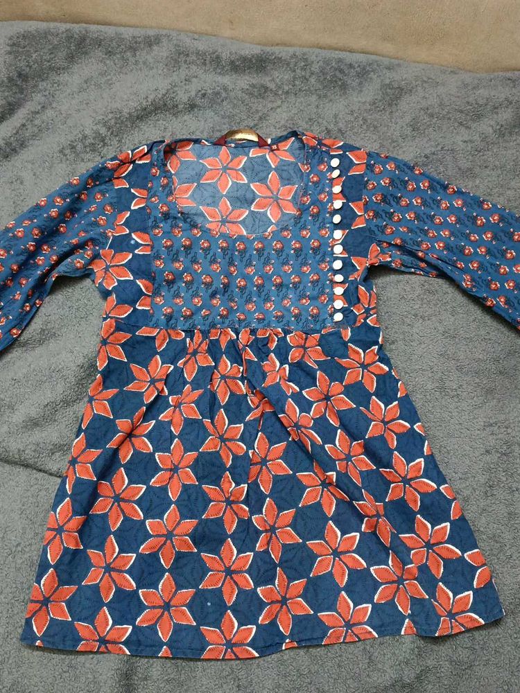 Floral Print Short Kurta