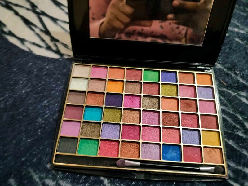 Colorful Eyeshadow Palette