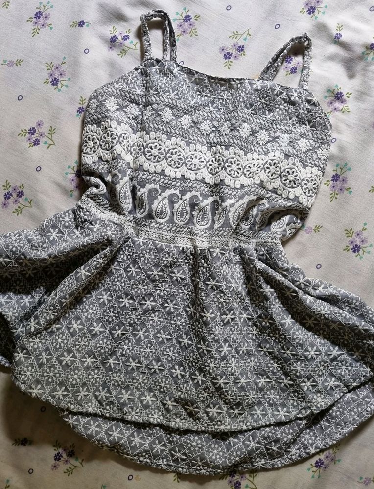 PRICE REDUCED💥💥Short Kurti + Top